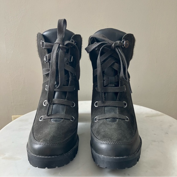 UGG Redwood Lace Up Boot in Black Olive - Picture 4 of 8